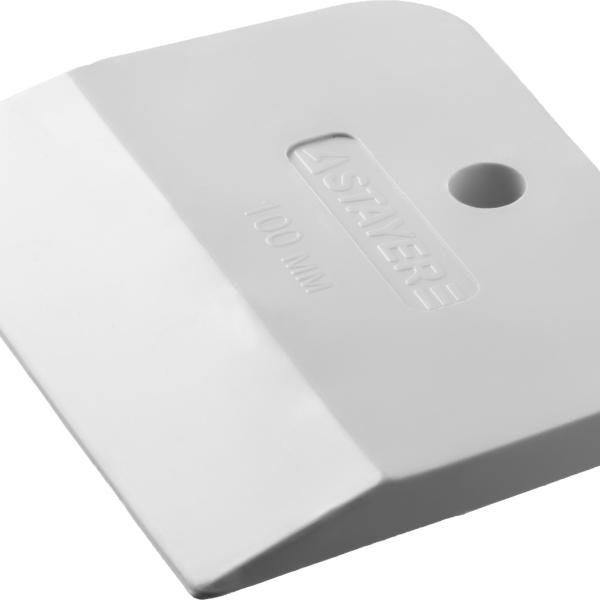 Шпатель 100 мм STAYER "MASTER" резиновый белый, 1027-100